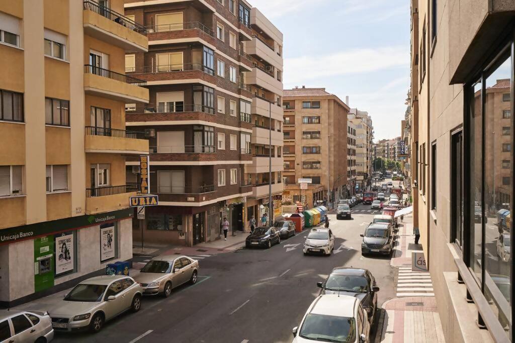 Amplio Alojamiento Centro Barrio Del Oeste Salamanca Eksteriør billede